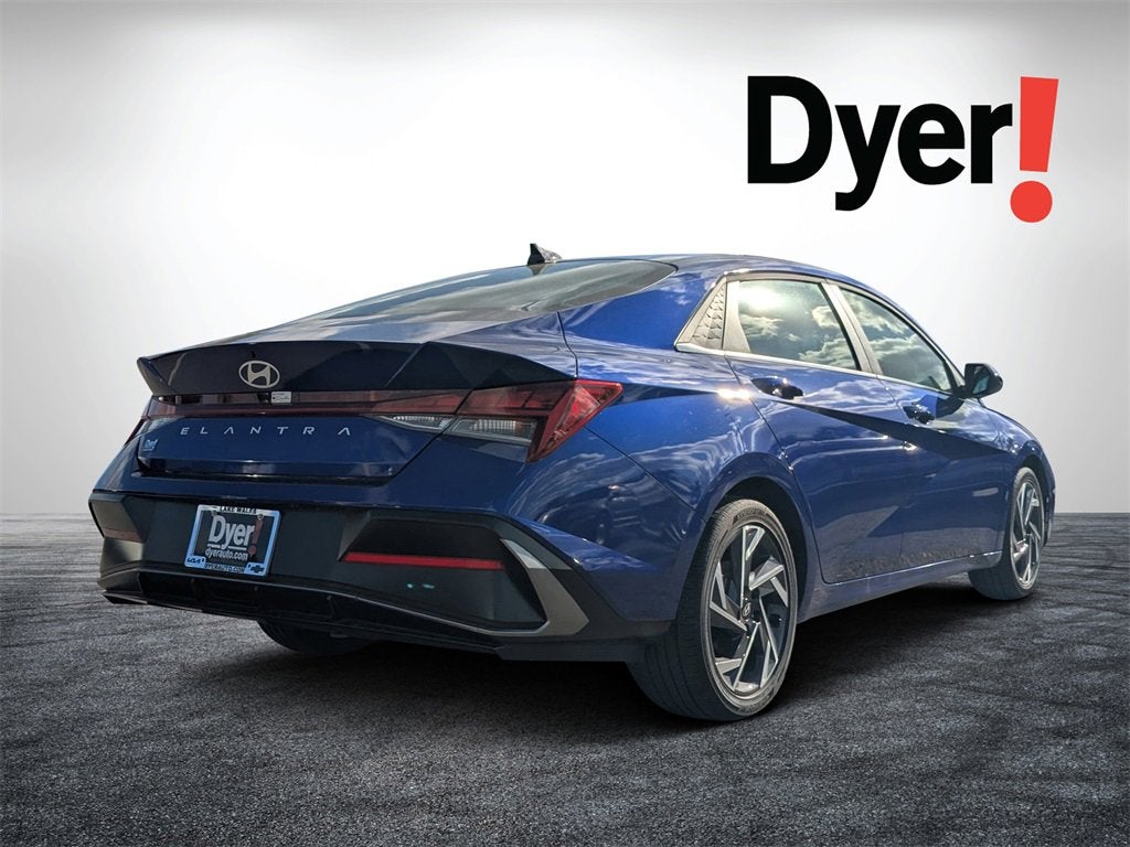 2025 Hyundai Elantra SEL Convenience