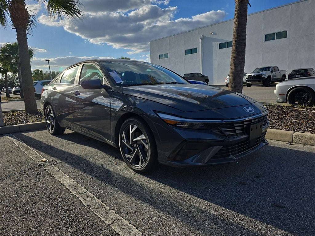 2025 Hyundai Elantra SEL Convenience