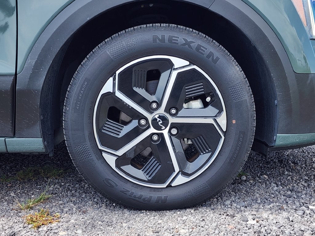 2023 Kia Niro EX
