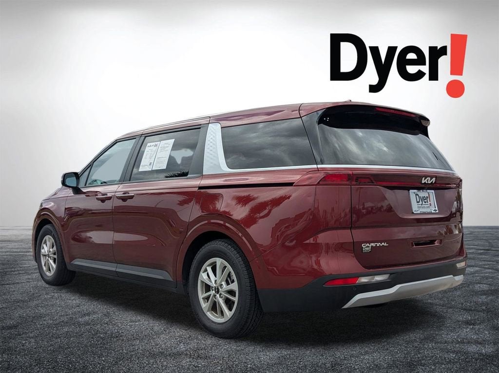 2024 Kia Carnival LX