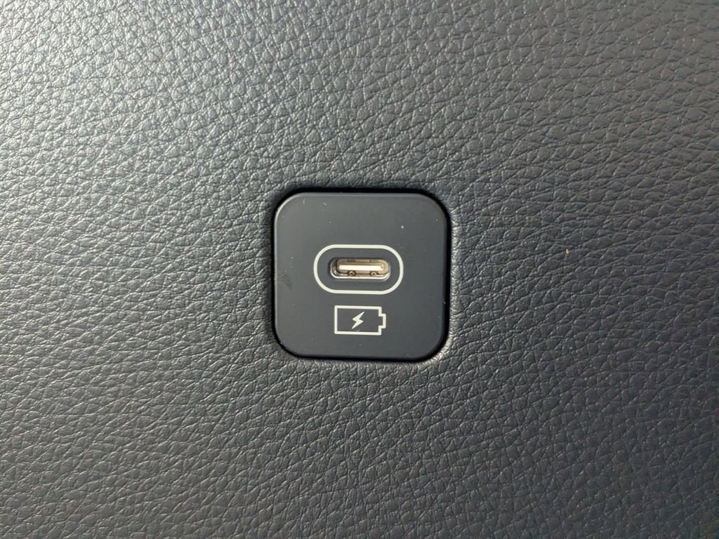 2025 Kia Carnival Hybrid SX