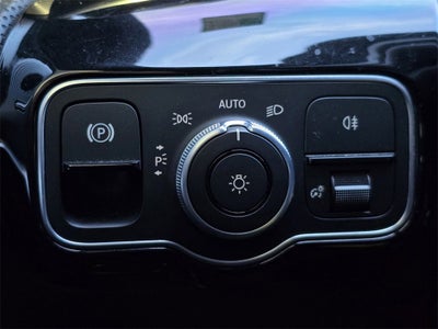 2020 Mercedes-Benz A-Class A 220