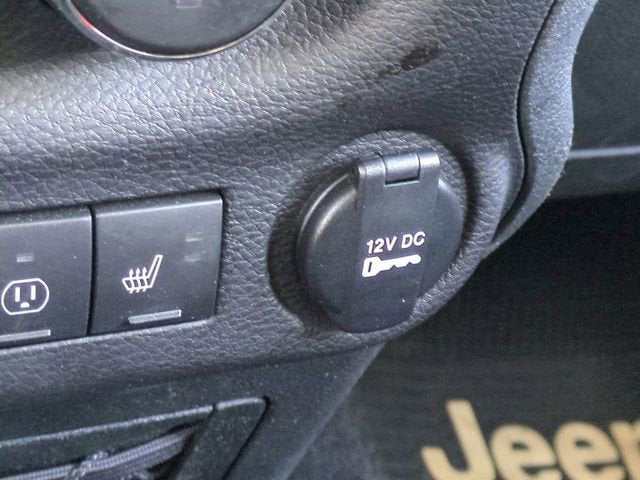 2017 Jeep Wrangler Unlimited Sahara 4x4