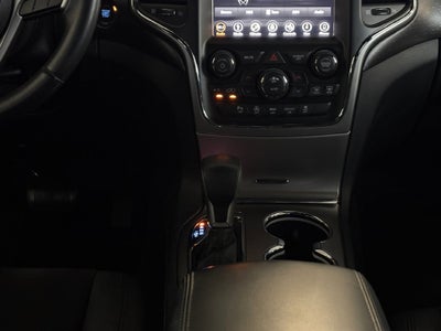 2018 Jeep Grand Cherokee Laredo E 4x2