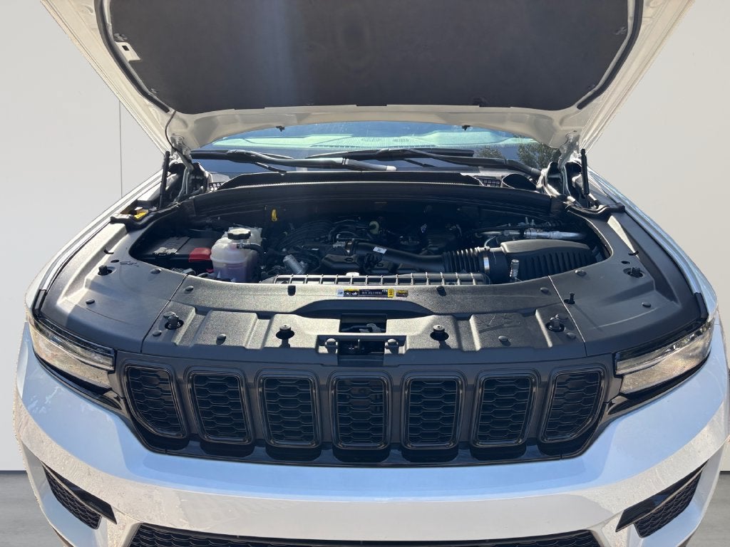2025 Jeep Grand Cherokee Limited 4x2