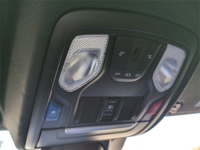 2022 RAM 1500 Big Horn Quad Cab 4x2 6'4" Box