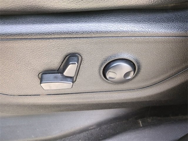 2022 RAM 1500 Rebel Crew Cab 4x4 5'7" Box