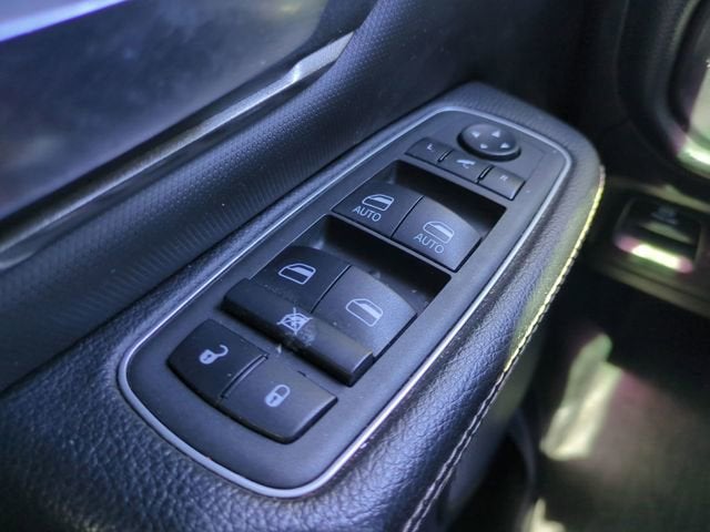 2022 RAM 1500 Rebel Crew Cab 4x4 5'7" Box