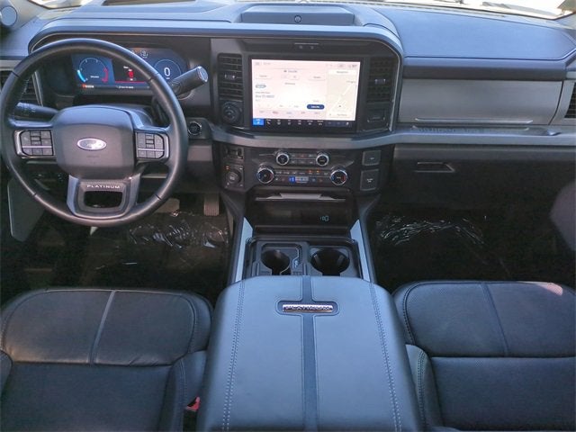 2025 Ford Super Duty F-350 SRW Platinum