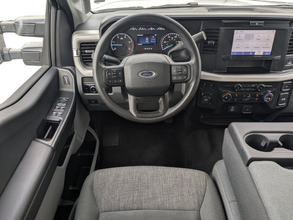 2025 Ford Super Duty F-350 DRW XL