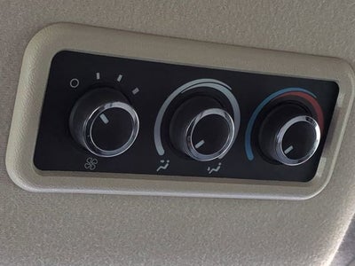 2019 Chevrolet Express Passenger 3500 LT