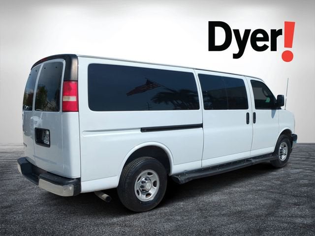 2019 Chevrolet Express Passenger 3500 LT