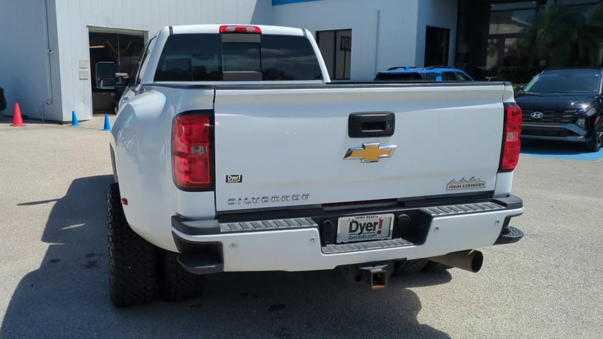 2015 Chevrolet Silverado 3500 HD High Country