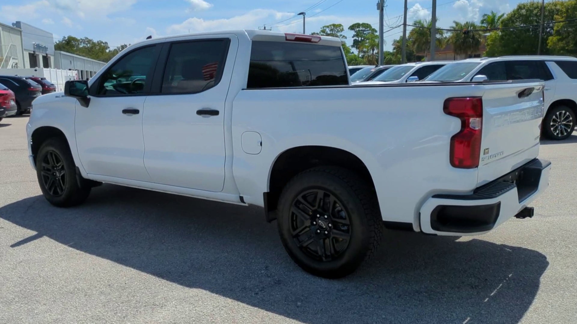 2025 Chevrolet Silverado 1500 Custom