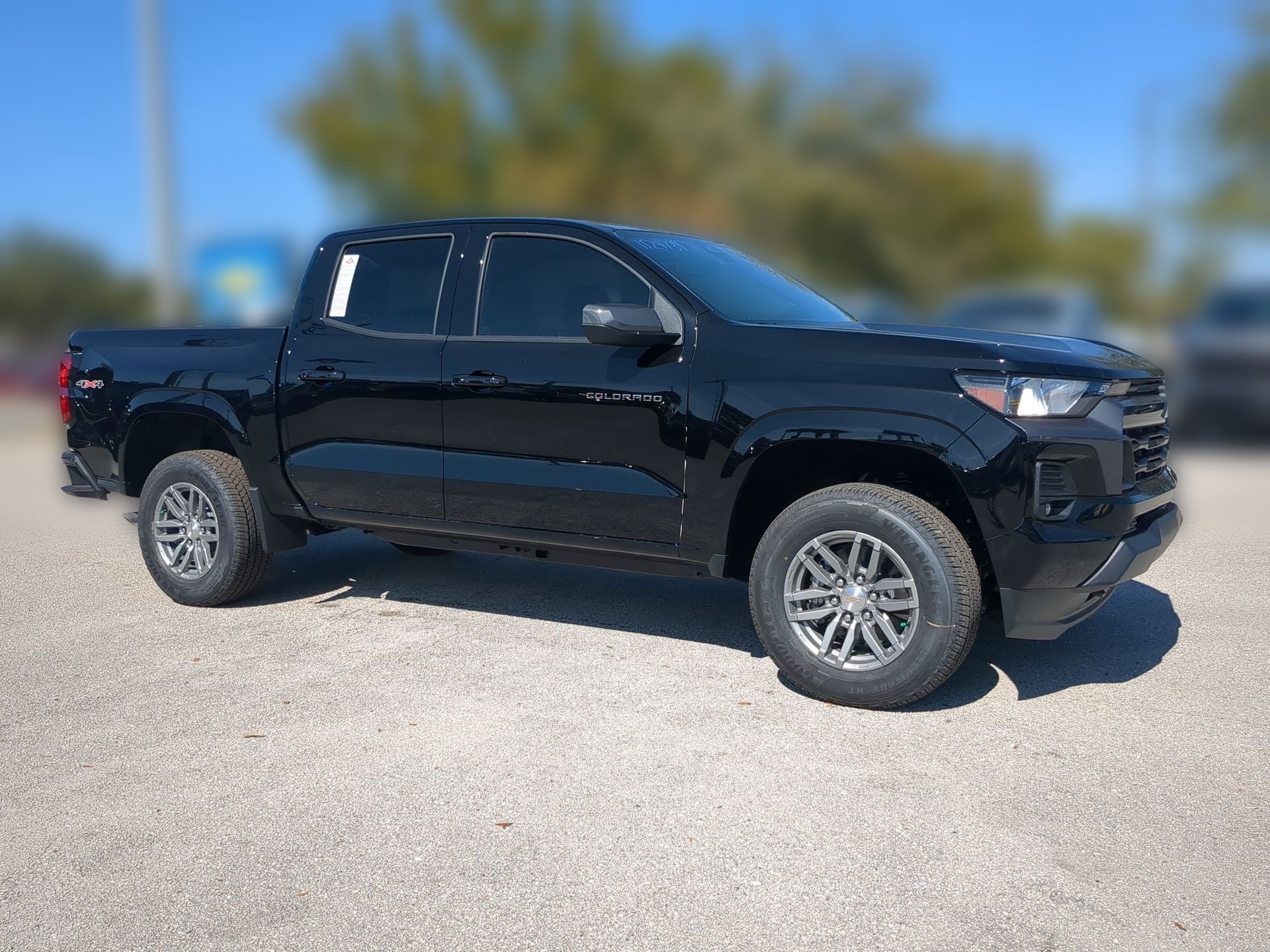 2024 Chevrolet Colorado LT