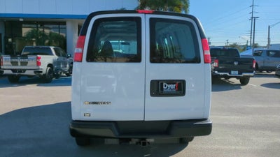 2025 Chevrolet Express Cargo WT