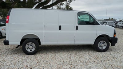 2025 Chevrolet Express Cargo WT
