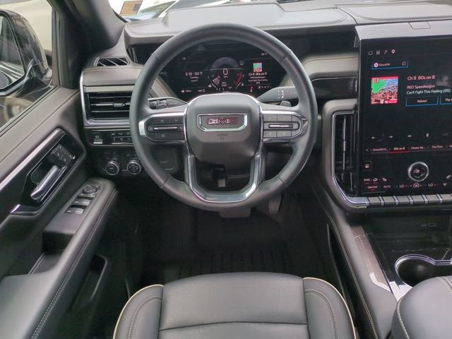 2025 GMC Yukon Elevation