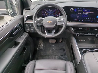 2025 Chevrolet Suburban LT