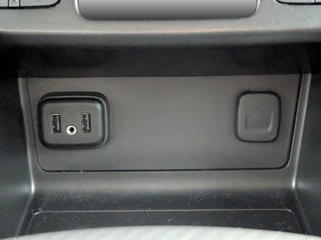 2022 GMC Canyon AT4 - Leather