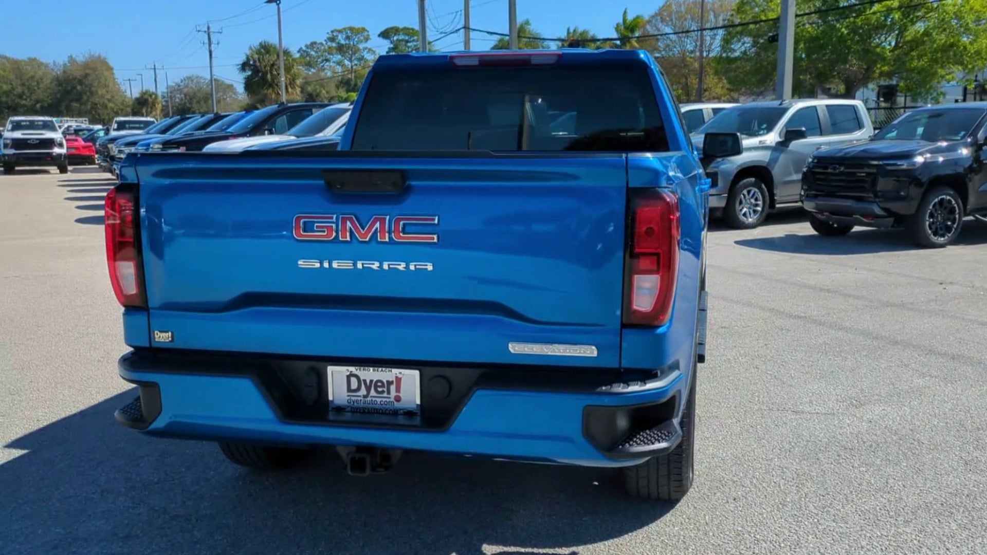 2024 GMC Sierra 1500 Elevation