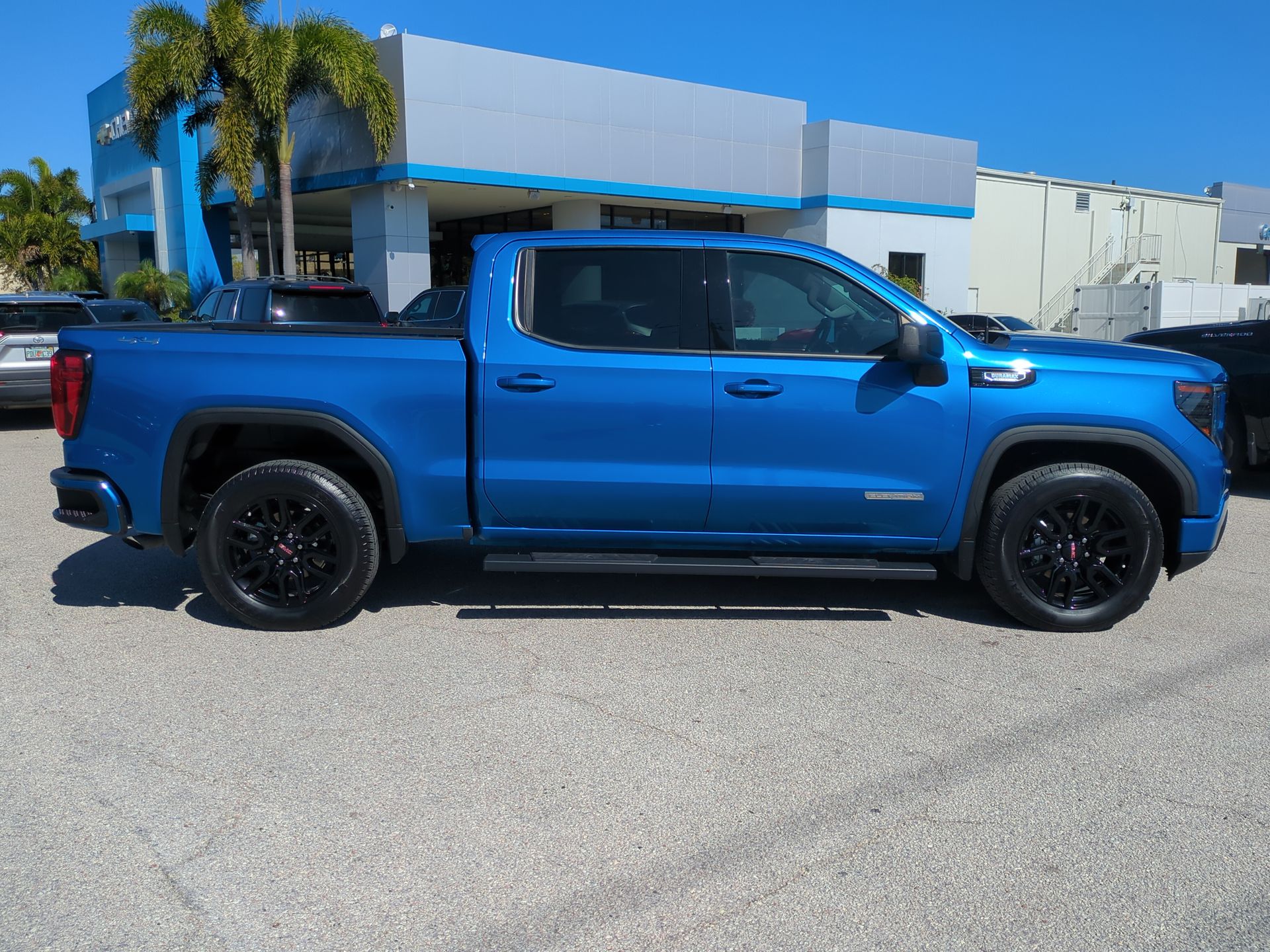 2024 GMC Sierra 1500 Elevation