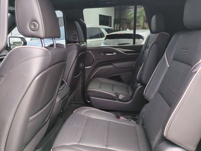 2022 Cadillac Escalade Sport