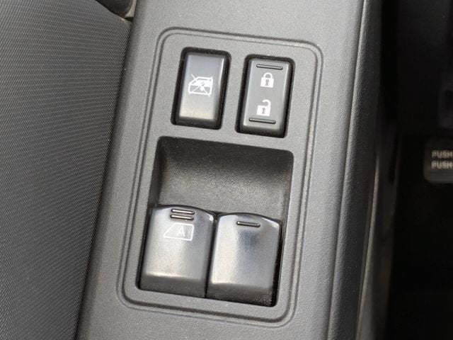 2023 Nissan Frontier King Cab S 4x4