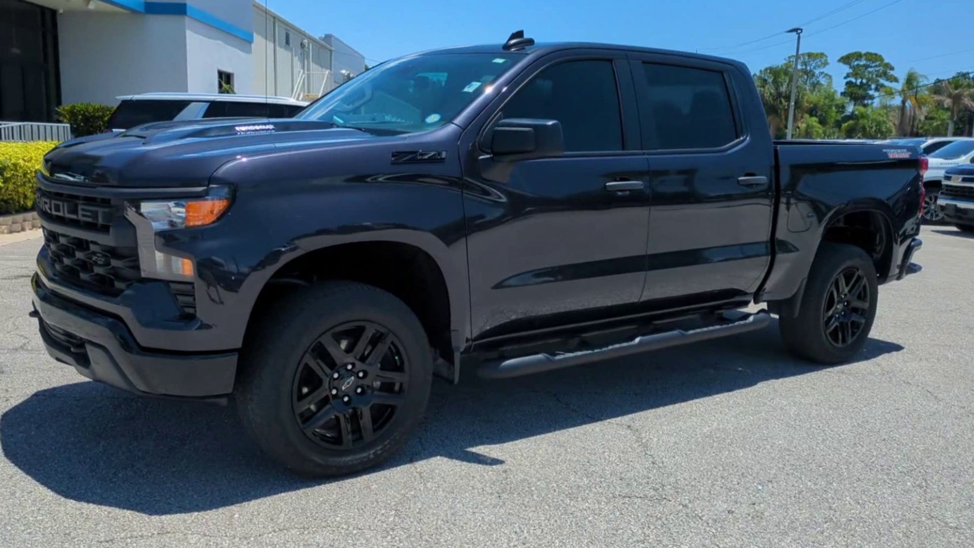 2024 Chevrolet Silverado 1500 Custom Trail Boss