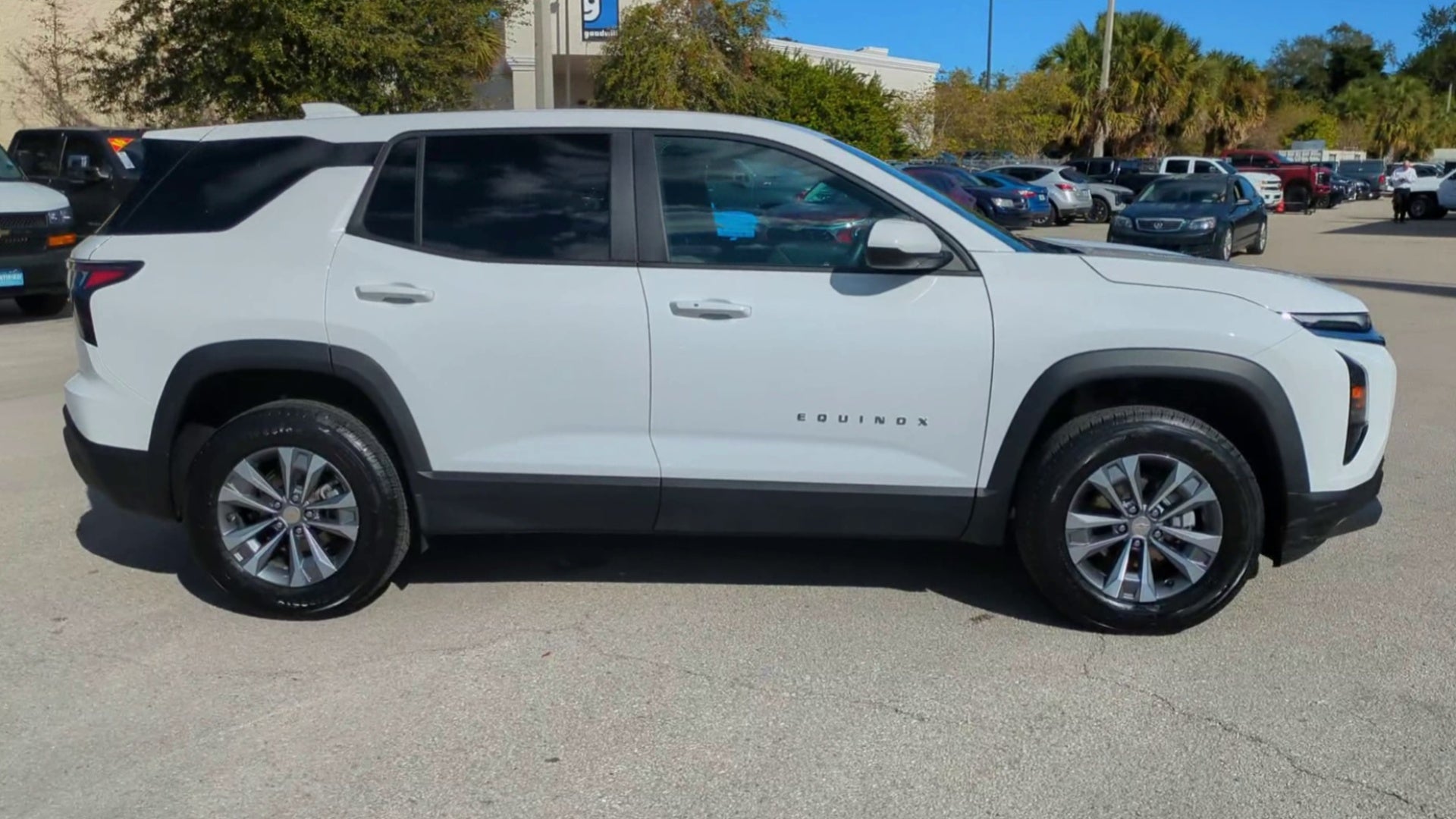 2025 Chevrolet Equinox LT