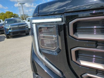 2023 GMC Sierra 1500 AT4X