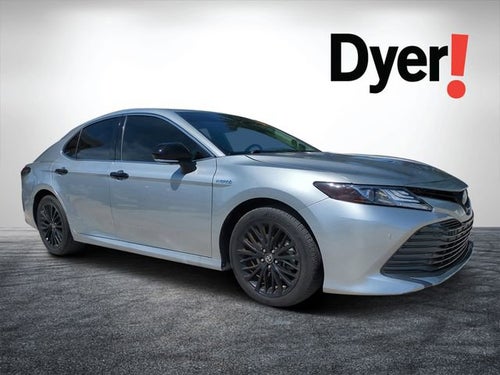 2020 Toyota Camry Hybrid XLE