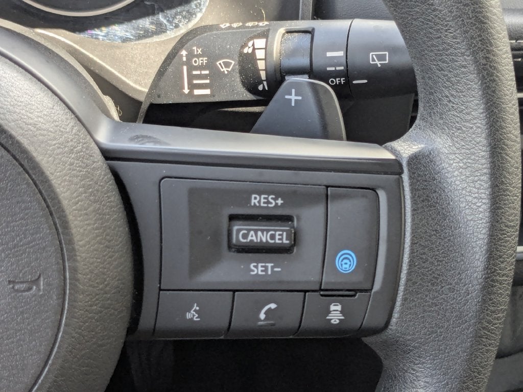 2024 Nissan Rogue SV FWD