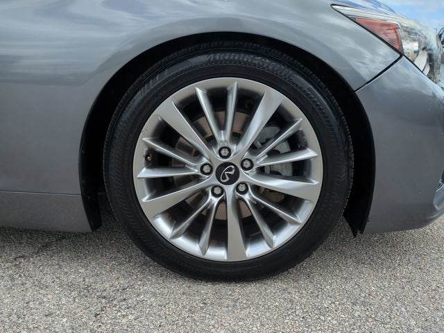 2021 INFINITI Q50 LUXE