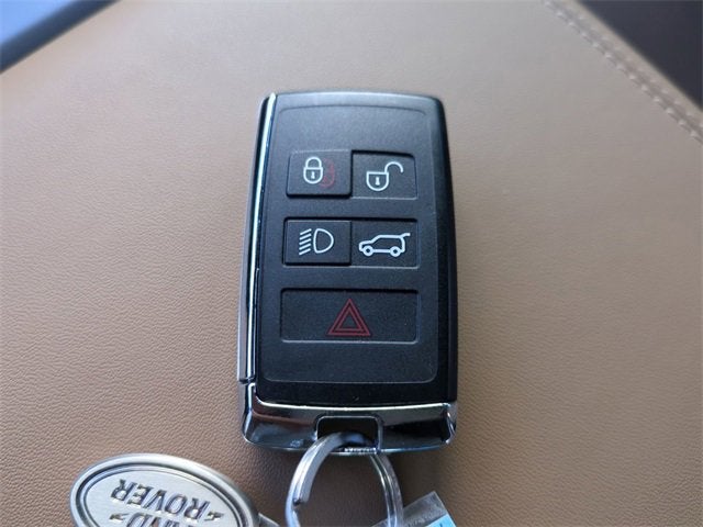 2025 Land Rover Defender 110 P400 X