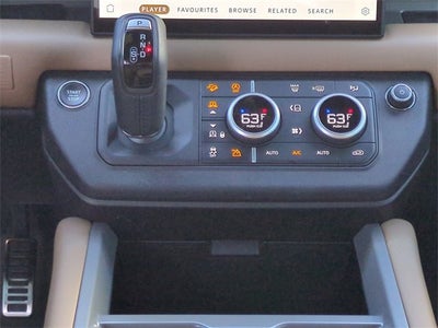 2025 Land Rover Defender 110 P400 X