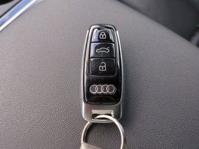 2019 Audi Q8 55 Premium