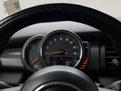 2017 MINI Hardtop Cooper