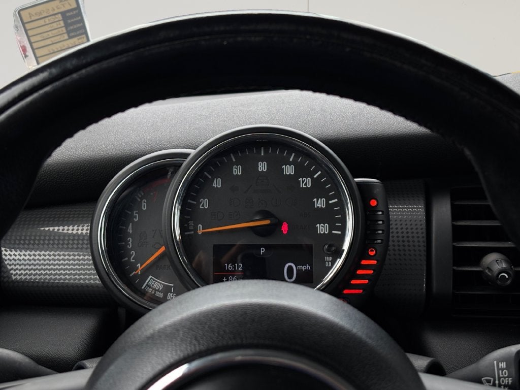 2017 MINI Hardtop Cooper