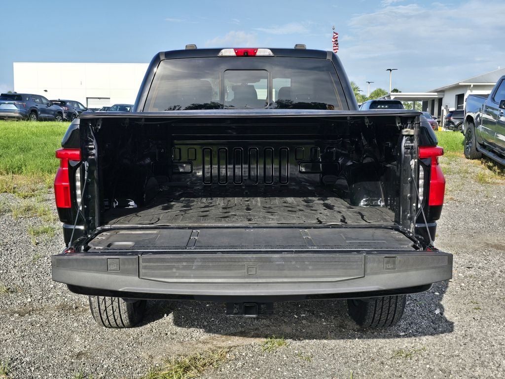 2023 Ford F-150 Lightning Lariat