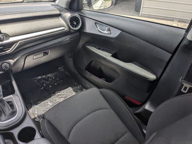 2023 Kia Forte LX