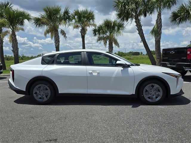 2025 Kia K4 LX