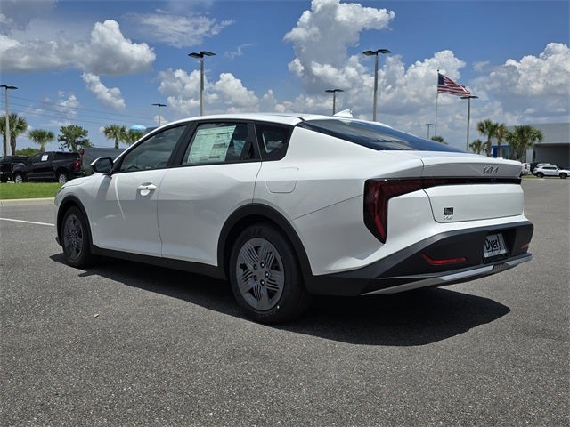2025 Kia K4 LX