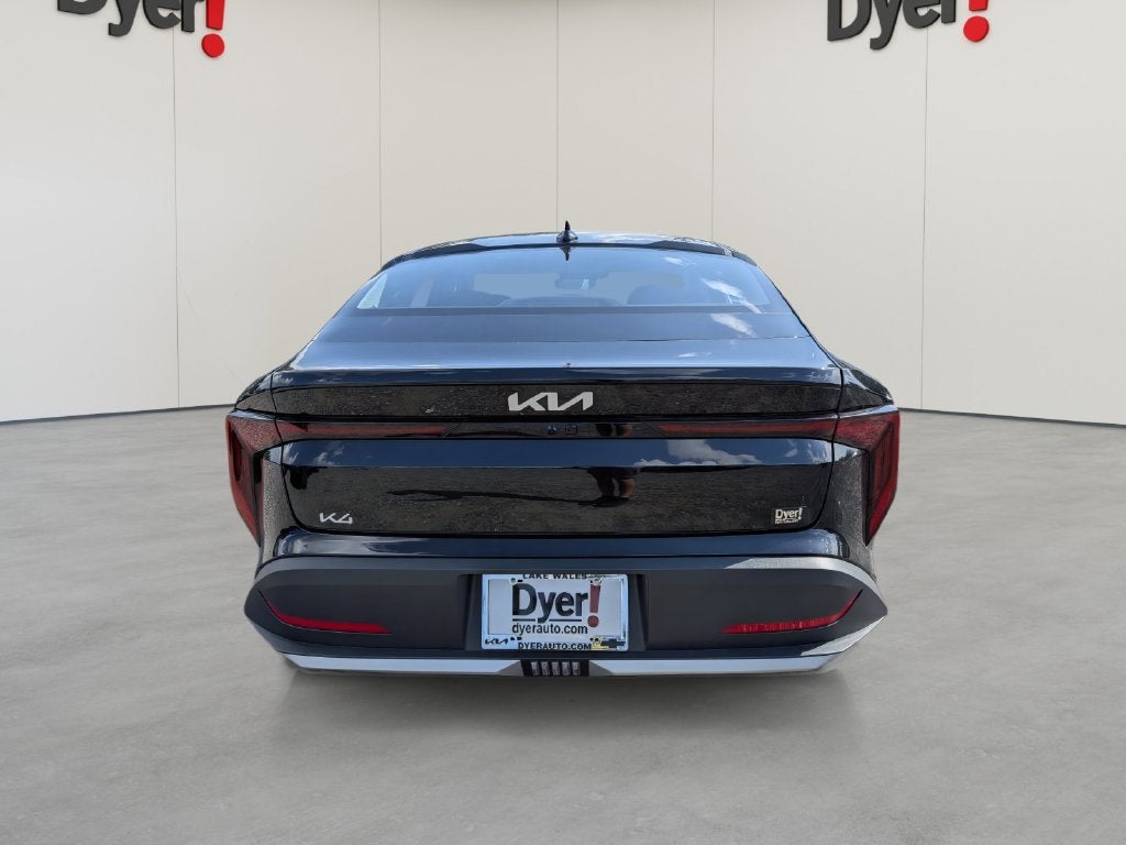 2026 Kia K4 LXS