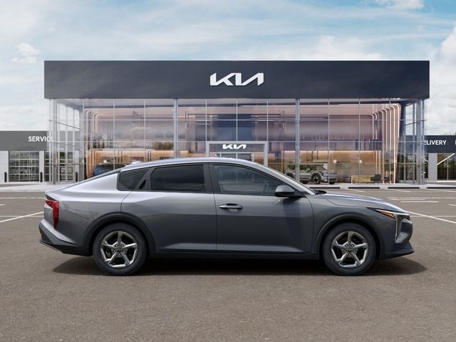 2026 Kia K4 Base