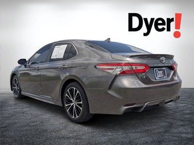 2019 Toyota Camry SE