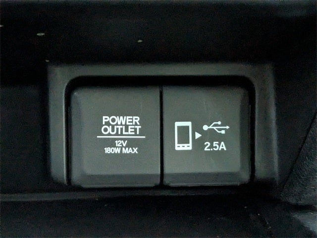 2022 Honda Pilot Touring 8 Passenger