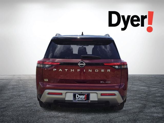 2022 Nissan Pathfinder SL