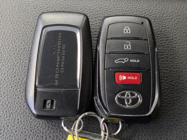 2025 Toyota Grand Highlander Limited