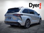 2025 Toyota Sienna Platinum 7 Passenger